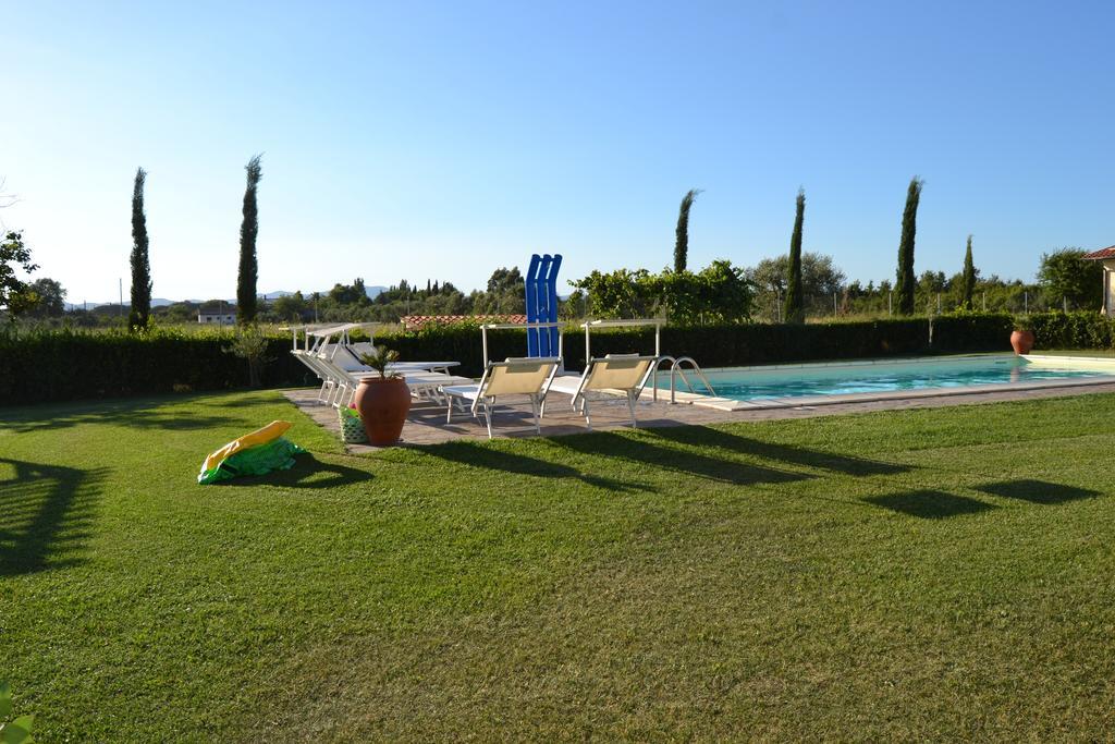 Agriturismo Beveraggio Appartamenti Marina di Grosseto Bagian luar foto