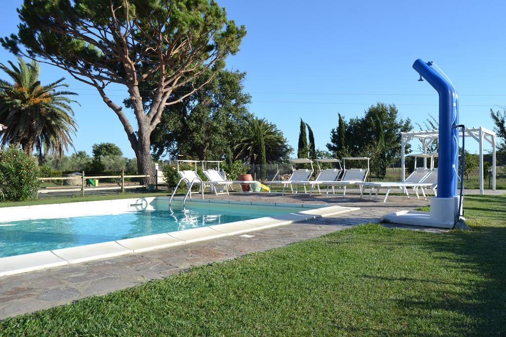 Agriturismo Beveraggio Appartamenti Marina di Grosseto Bagian luar foto
