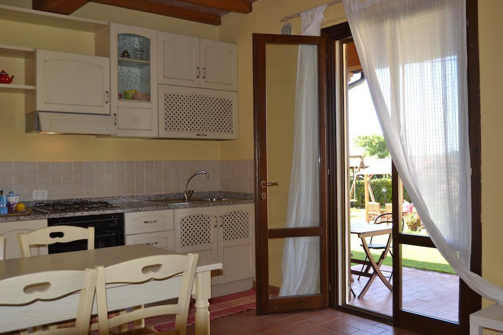 Agriturismo Beveraggio Appartamenti Marina di Grosseto Ruang foto