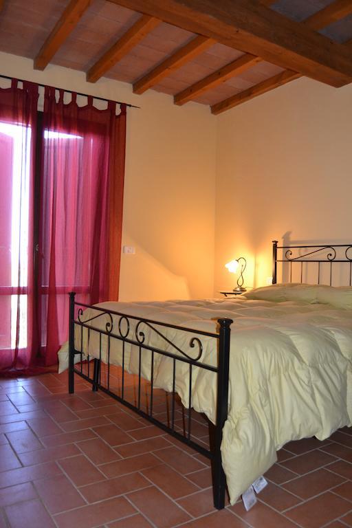 Agriturismo Beveraggio Appartamenti Marina di Grosseto Ruang foto